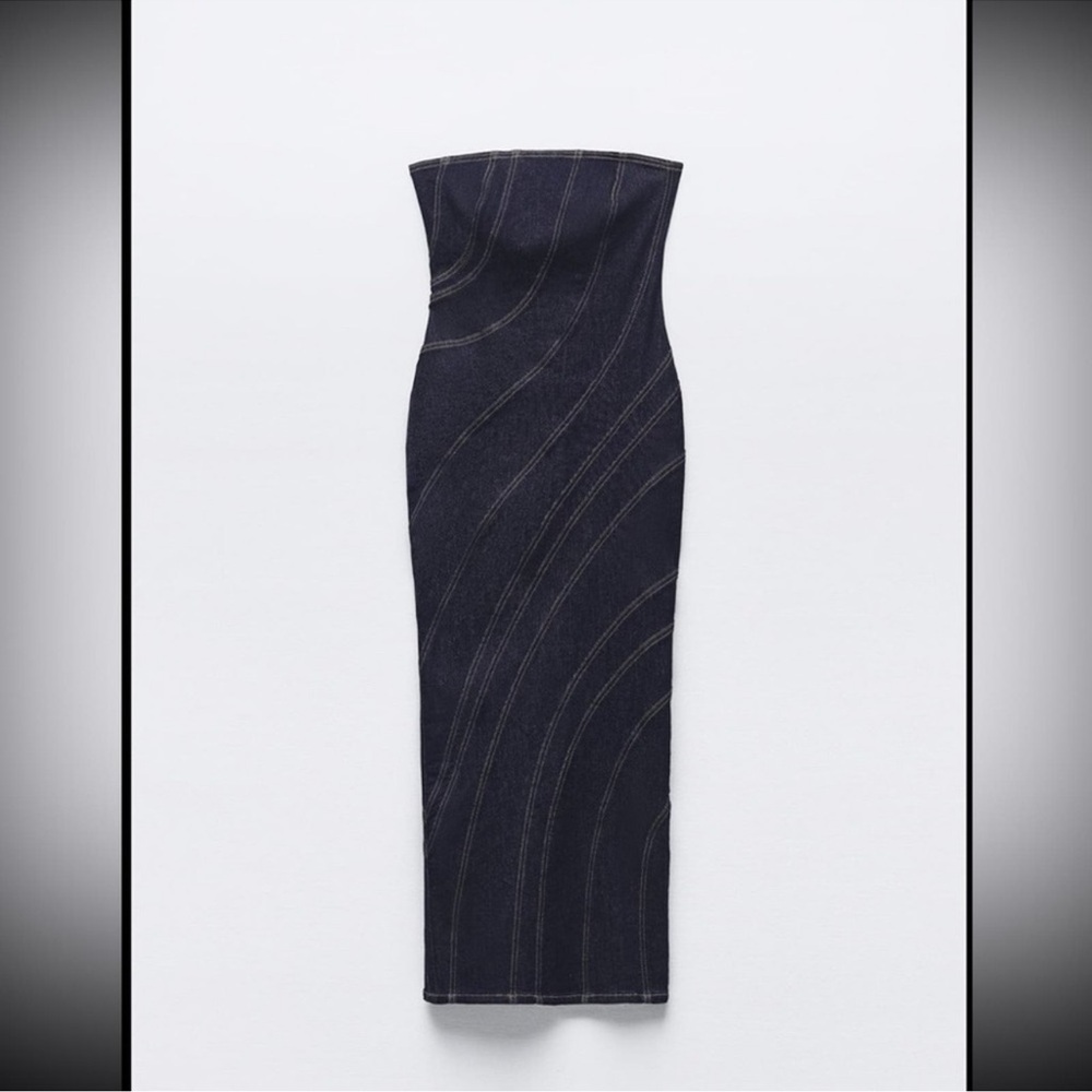 Zara blogger’s favorite top stitched body-con denim dress M
